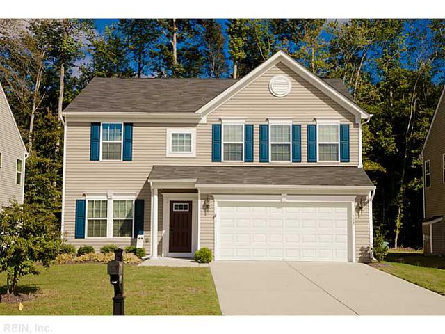582 Leonard Ln