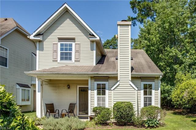 827 Grand Bay Cv
