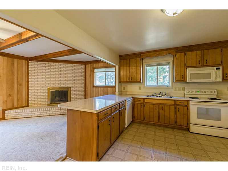 8 Folsom Ct