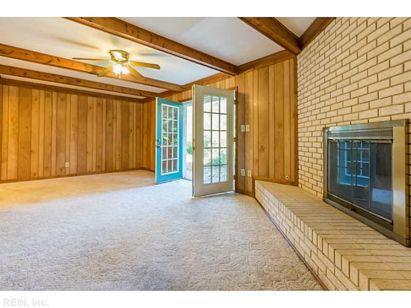 8 Folsom Ct