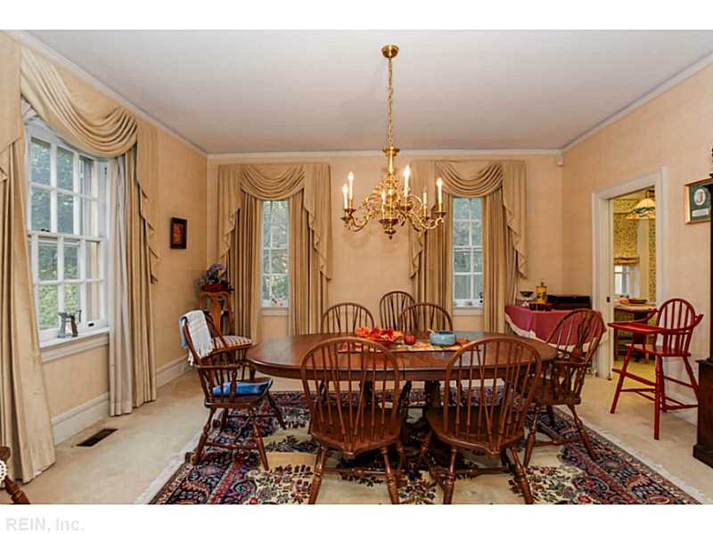 6100 Huntington Ave