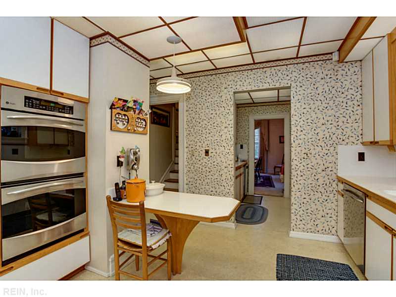 6100 Huntington Ave