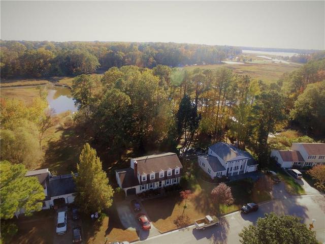 909 Arnett Dr