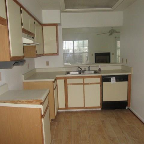 42 Carmine Pl