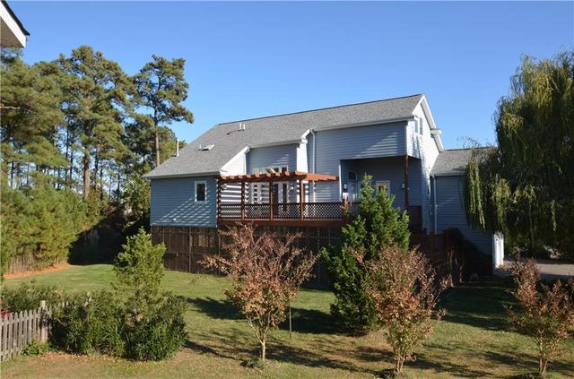 4117 Candlewood Dr
