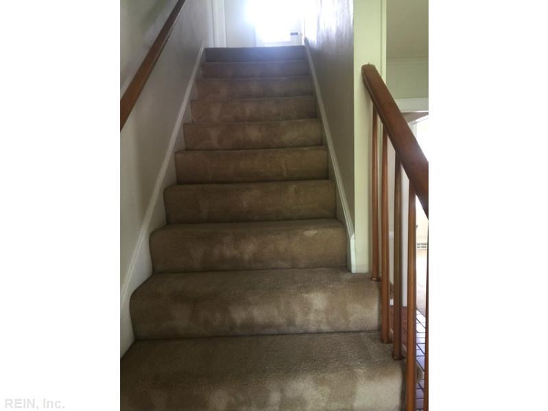 133 Raymond Dr
