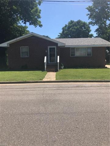 105 Maplewood St