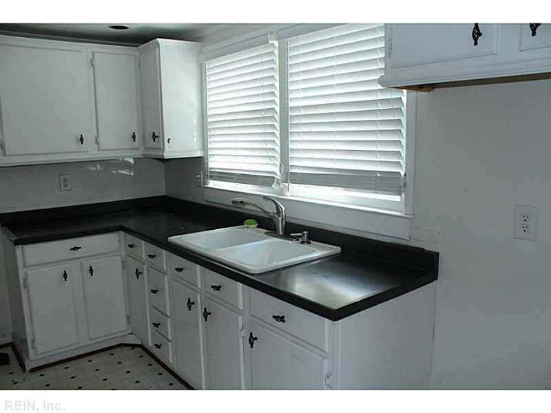 123 Settlers Landing Rd
