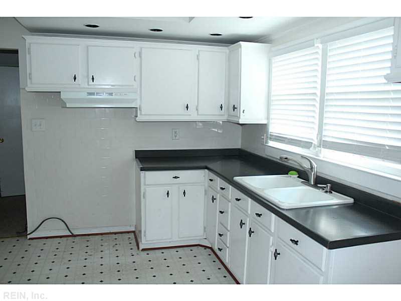 123 Settlers Landing Rd