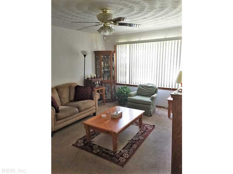 For Sale: 323 Mohican Dr Portsmouth, VA 23701