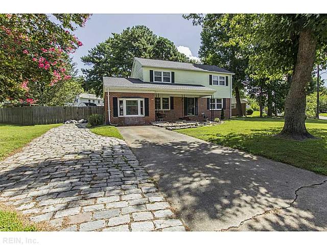 906 Darren Dr