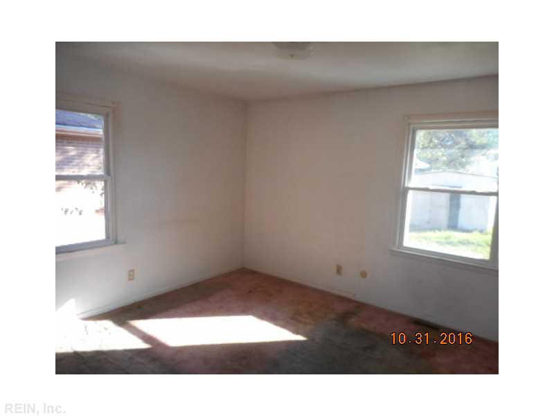 167 Main St