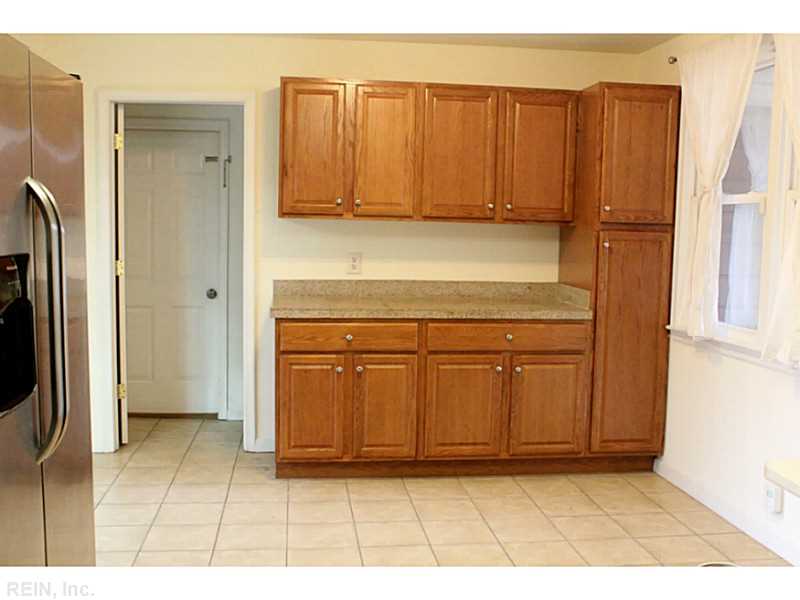 For Sale: 1404 Victory Blvd Portsmouth, VA 23702