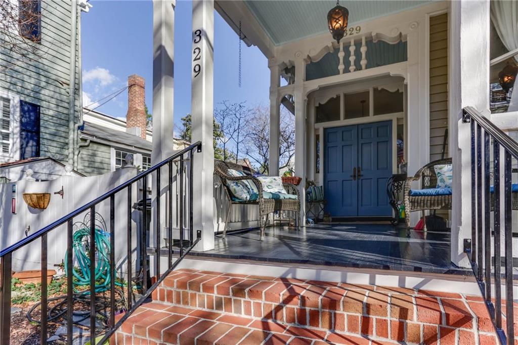 329 Court St