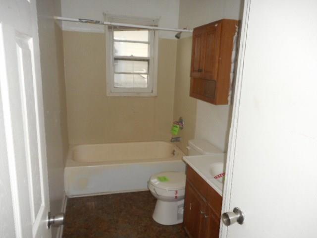 1320 Wirt Ave