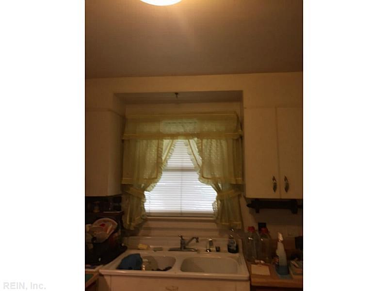 300 Chautauqua Ave