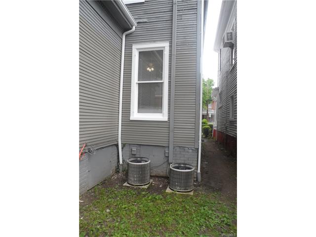 For Sale: 217 Liberty St Petersburg, VA 23803