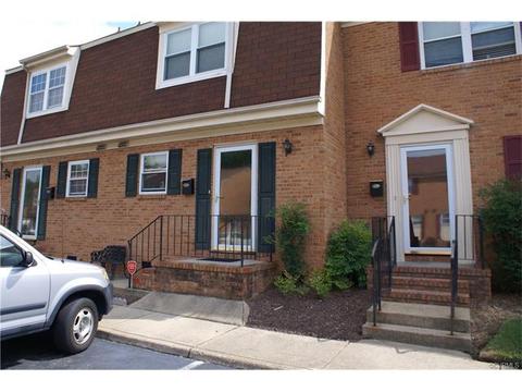 309 Blackwater Dr