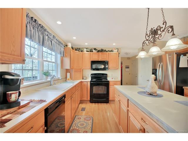 1885 Robertsons Rd