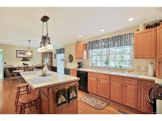 1885 Robertsons Rd