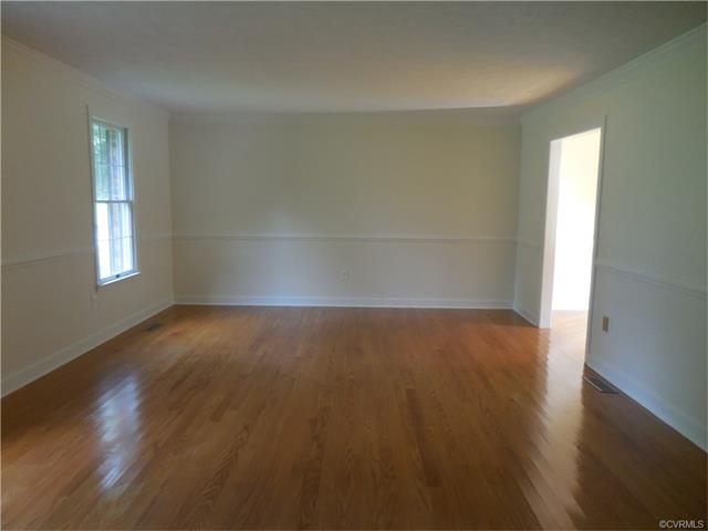 For Sale: 15206 Harrowgate Rd Chester, VA 23831