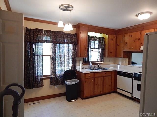13320 Lora Lynn Rd