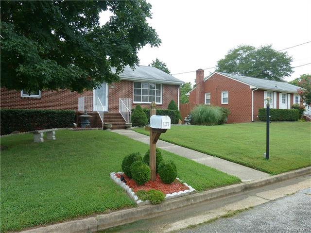 4113 Forest Vine Pl