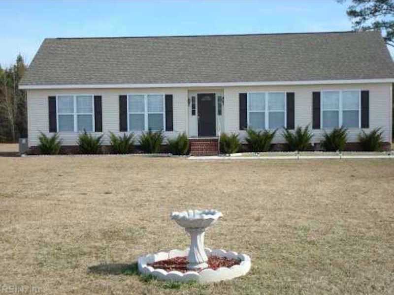 For Sale: 17027 Cabin Point Rd Courtland, VA 23837