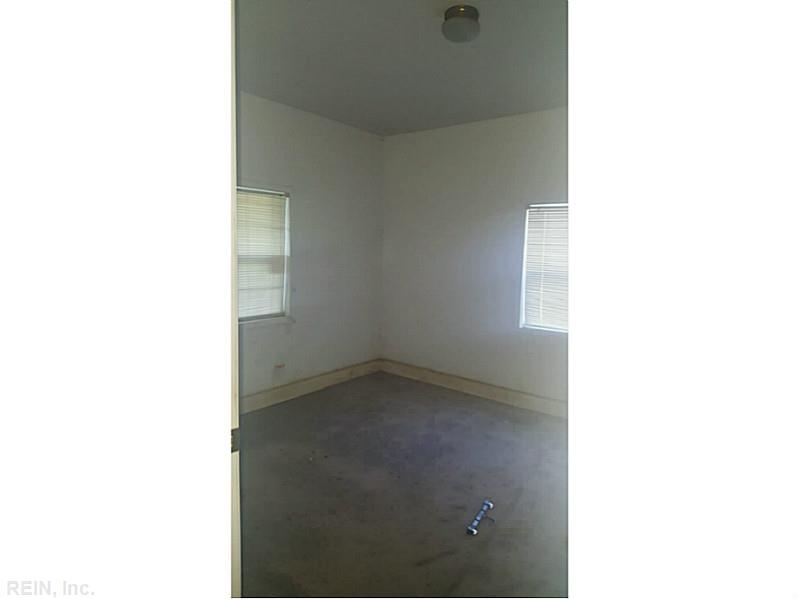 22437 Thomaston Rd