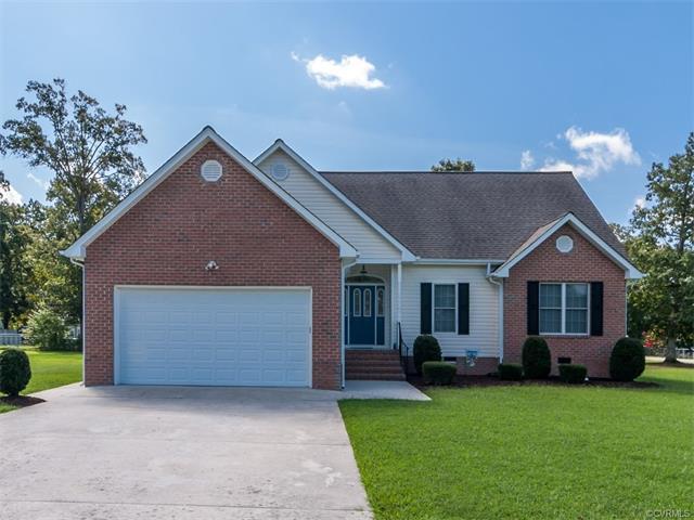 600 Hidden Oaks Pl