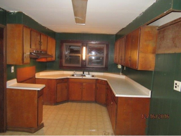 816 Way Cross Rd