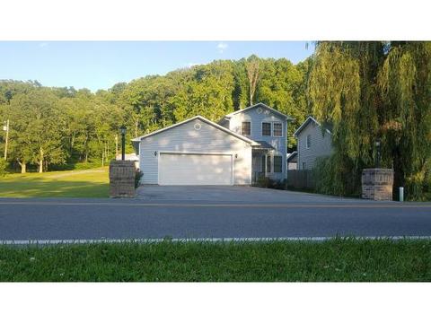 823 Laurel Ave
