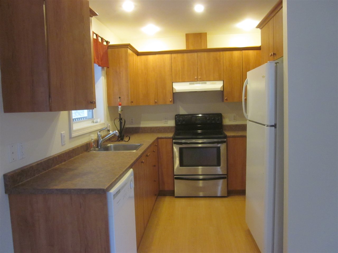 15 Harlow Hill Rd #15D