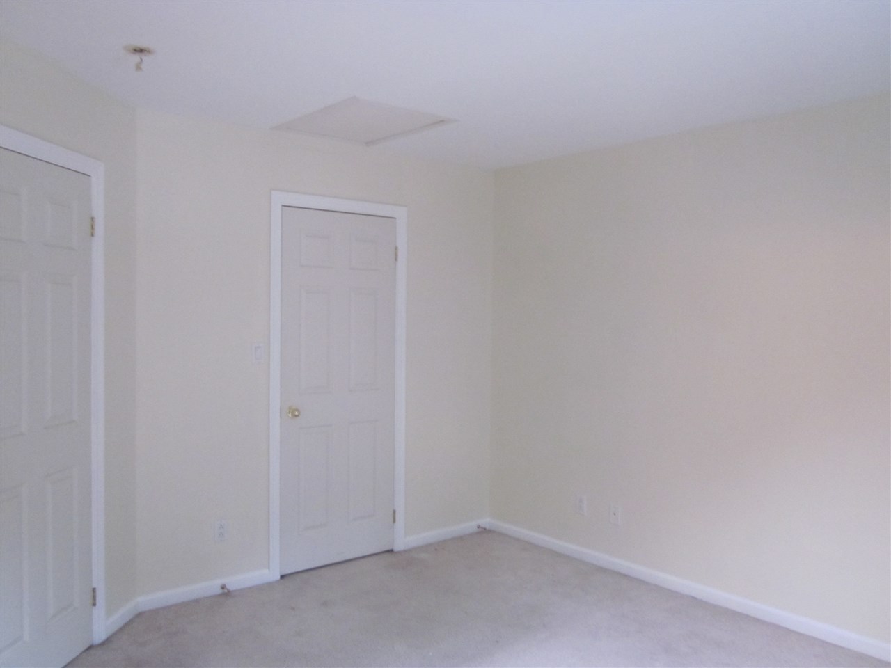 15 Harlow Hill Rd #15D