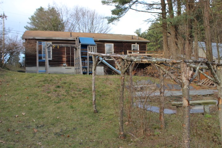 16 Sycamore St