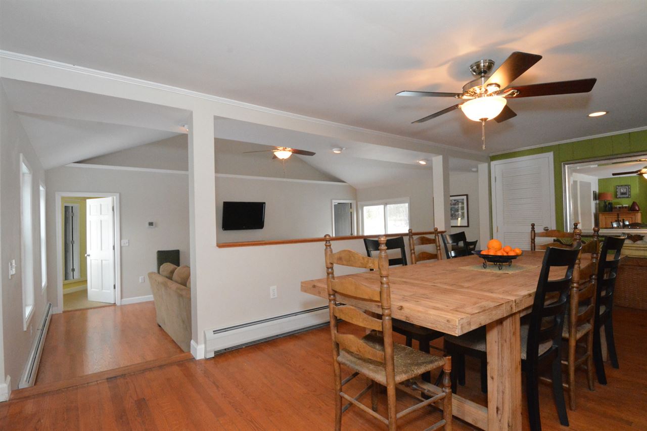 225 Bluebird Dr