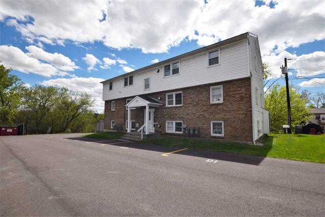 25 Hayes Ave