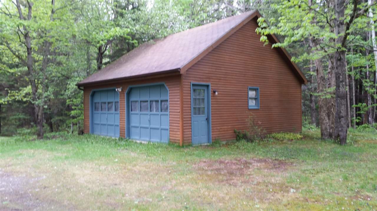 2 Montgomery Heights Rd