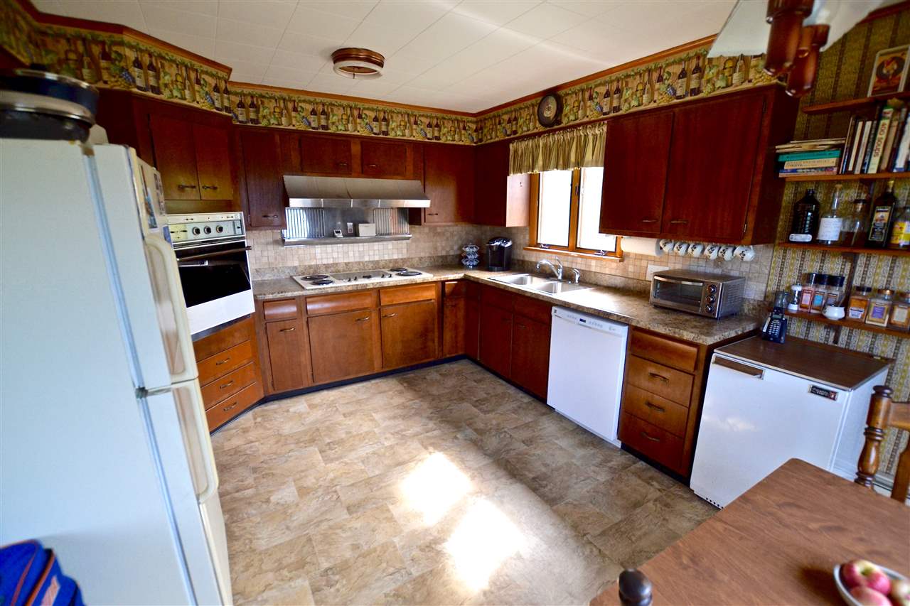 252 Shaw Hts