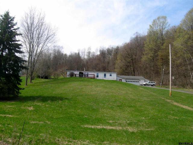 122 Gilchrist Hill Rd