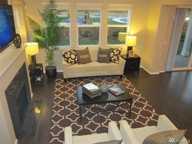 2505 S 355th Pl