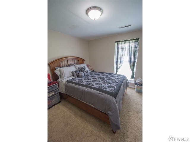 For Sale: 30823 22nd Ave S Federal Way, WA 98003