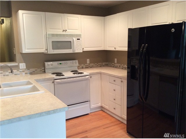 For Sale: 313 S 330th Pl Federal Way, WA 98003