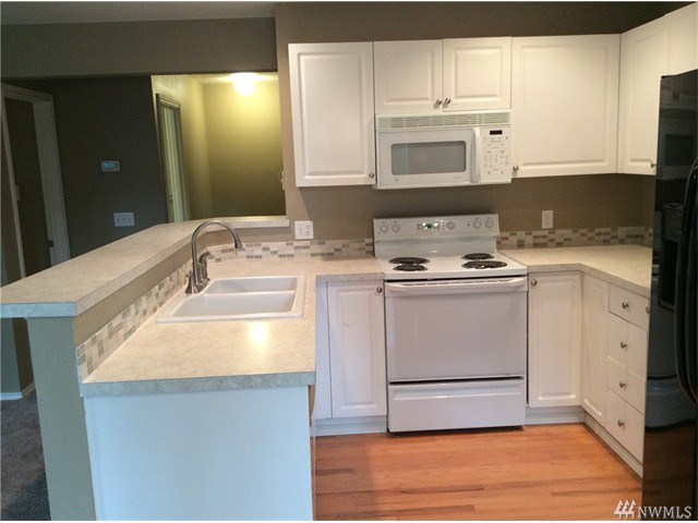 For Sale: 313 S 330th Pl Federal Way, WA 98003