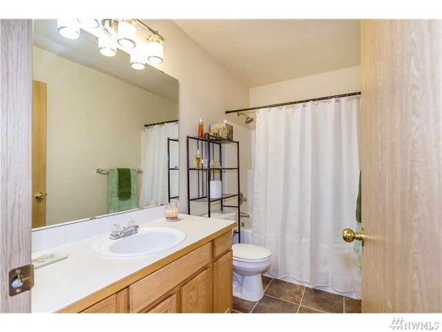 For Sale: 2533 S 288th St #1 Federal Way, WA 98003