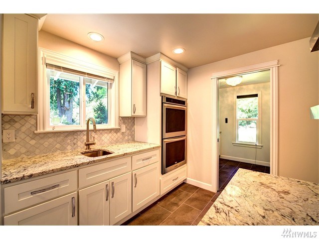 For Sale: 3210 102nd Ave NE Bellevue, WA 98004