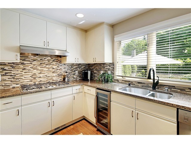For Sale: 1760 Bellevue Way NE #46 Bellevue, WA 98004