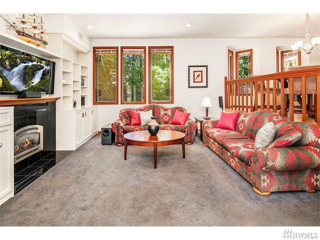 For Sale: 13306 NE 51st Pl Bellevue, WA 98005