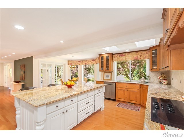 For Sale: 13136 NE 31st Pl Bellevue, WA 98005