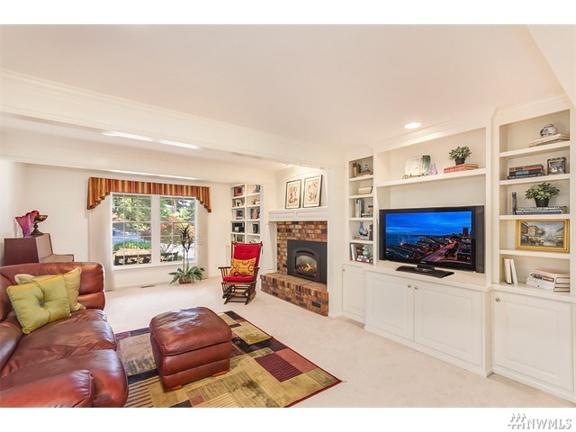 For Sale: 13136 NE 31st Pl Bellevue, WA 98005